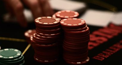 Caribbean Stud Poker Online